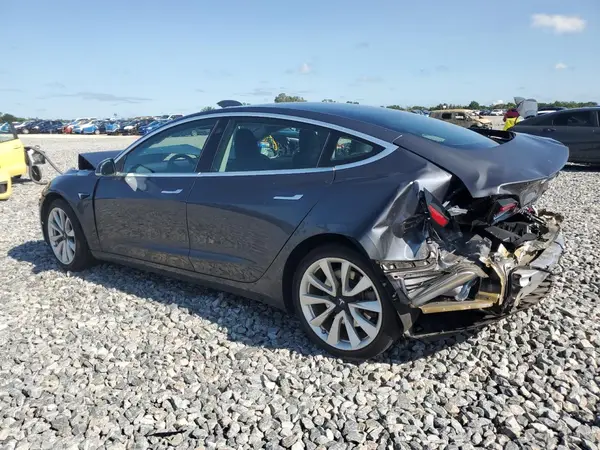 5YJ3E1EA4KF325650 2019 TESLA MODEL 3 - Image 2
