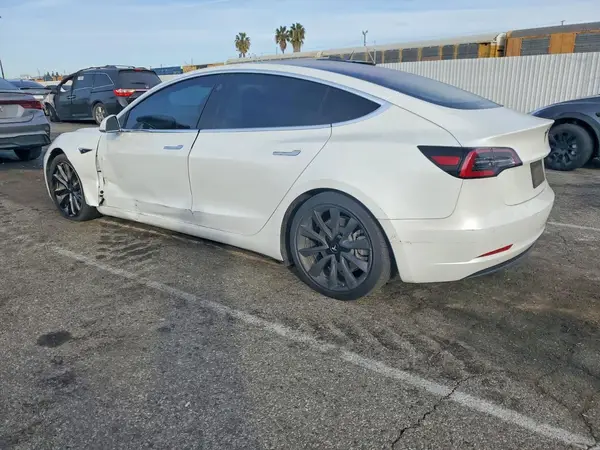 5YJ3E1EA4KF326748 2019 TESLA MODEL 3 - Image 2