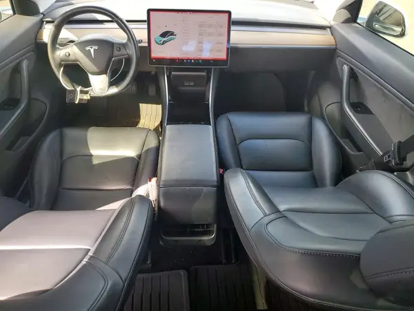 5YJ3E1EA4KF332064 2019 TESLA MODEL 3 - Image 8