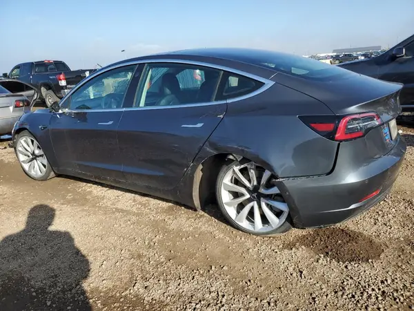 5YJ3E1EA4KF359636 2019 TESLA MODEL 3 - Image 2