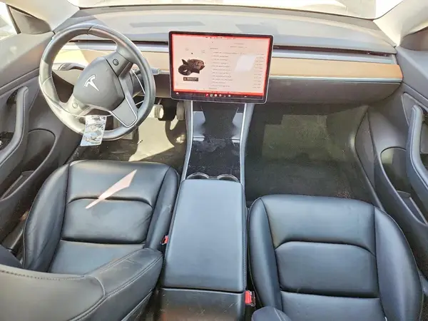 5YJ3E1EA4KF394810 2019 TESLA MODEL 3 - Image 8