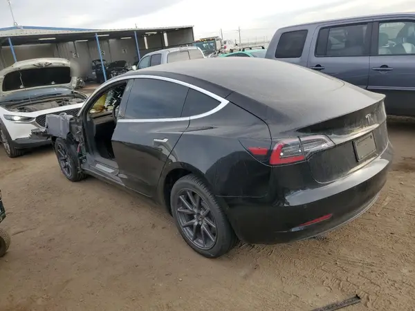 5YJ3E1EA4KF394967 2019 TESLA MODEL 3 - Image 2