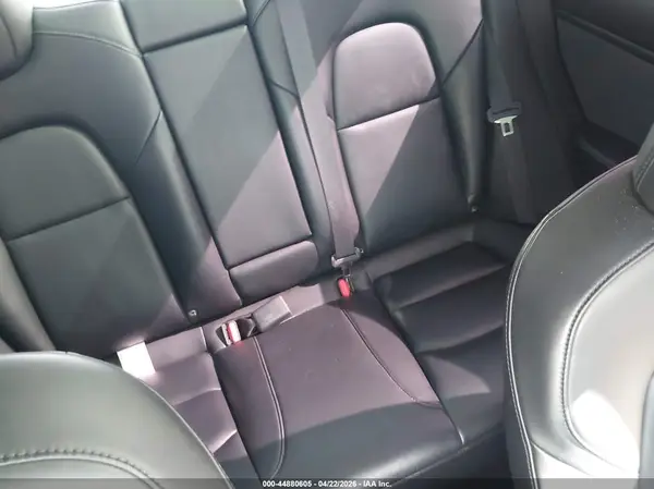 5YJ3E1EA4KF395553 2019 TESLA MODEL 3 - Image 8