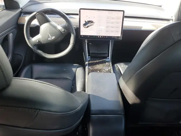 5YJ3E1EA4KF396945 2019 TESLA MODEL 3 - Image 8