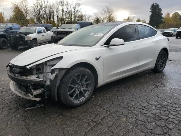 5YJ3E1EA4KF396976 2019 TESLA MODEL 3 - Image 1