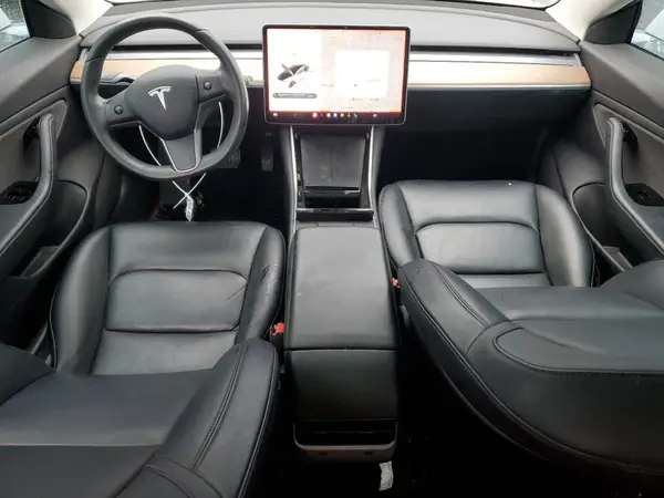 5YJ3E1EA4KF396976 2019 TESLA MODEL 3 - Image 8