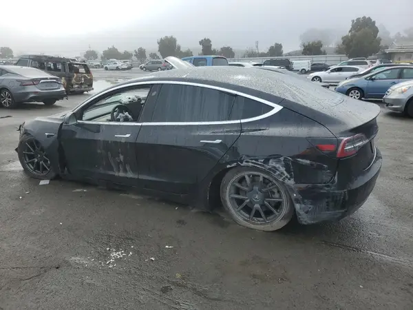5YJ3E1EA4KF399098 2019 TESLA MODEL 3 - Image 2