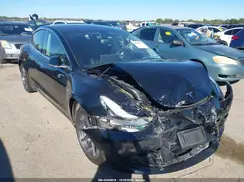 5YJ3E1EA4KF399442 2019 TESLA MODEL 3