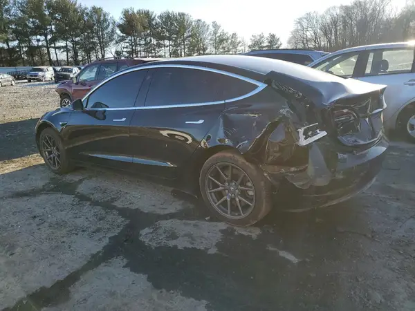 5YJ3E1EA4KF399862 2019 TESLA MODEL 3 - Image 2