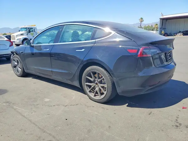 5YJ3E1EA4KF400072 2019 TESLA MODEL 3 - Image 2