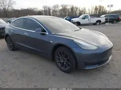 5YJ3E1EA4KF400105 2019 TESLA MODEL 3
