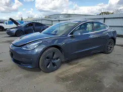 5YJ3E1EA4KF400332 2019 TESLA MODEL 3