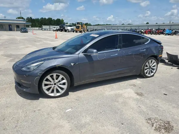 5YJ3E1EA4KF401979 2019 TESLA MODEL 3 - Image 1