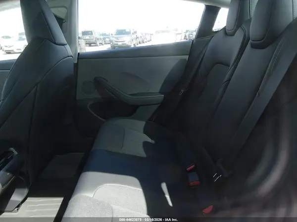 5YJ3E1EA4KF410150 2019 TESLA MODEL 3 - Image 8