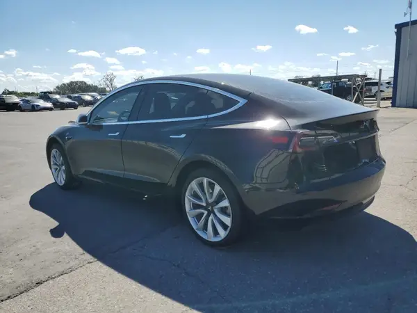 5YJ3E1EA4KF412402 2019 TESLA MODEL 3 - Image 2
