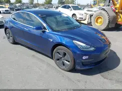5YJ3E1EA4KF413131 2019 TESLA MODEL 3