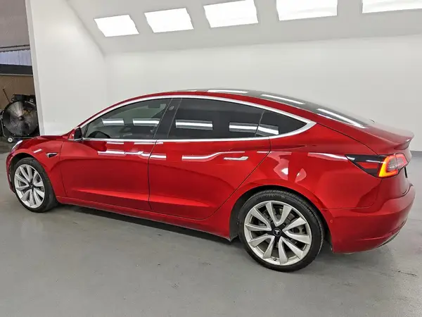 5YJ3E1EA4KF413209 2019 TESLA MODEL 3 - Image 2