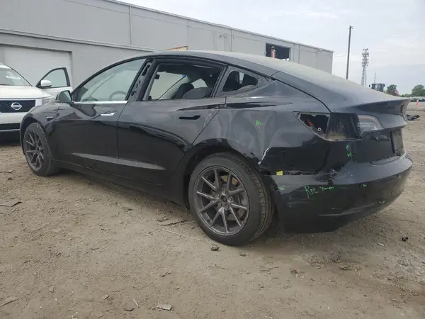 5YJ3E1EA4KF415767 2019 TESLA MODEL 3 - Image 2