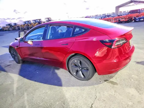 5YJ3E1EA4KF416384 2019 TESLA MODEL 3 - Image 2