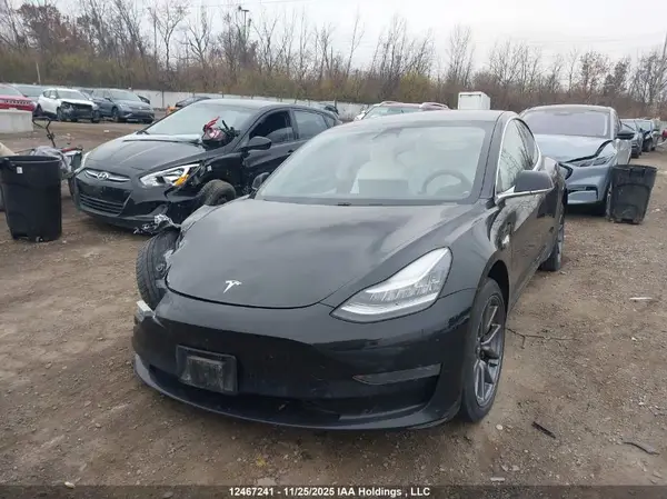 5YJ3E1EA4KF419270 2019 TESLA MODEL 3 - Image 2