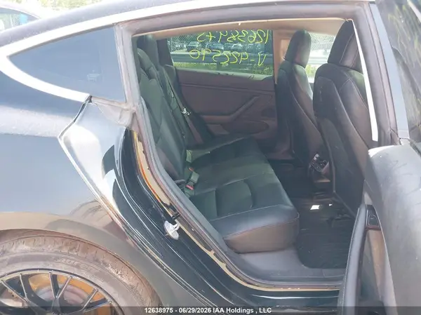 5YJ3E1EA4KF422590 2019 TESLA MODEL 3 - Image 8