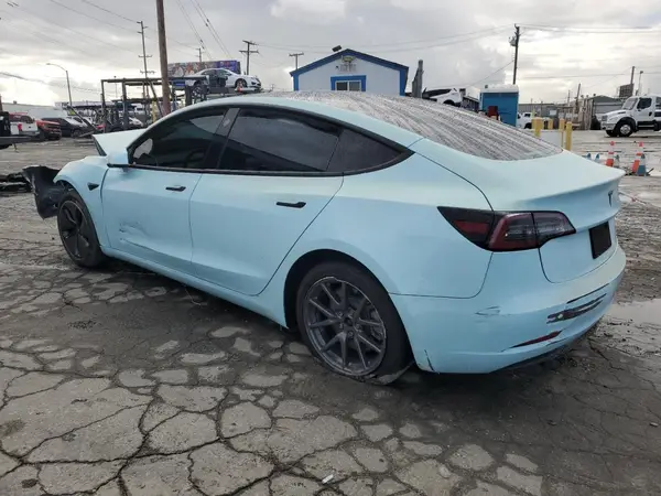 5YJ3E1EA4KF425151 2019 TESLA MODEL 3 - Image 2