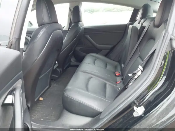 5YJ3E1EA4KF425764 2019 TESLA MODEL 3 - Image 8