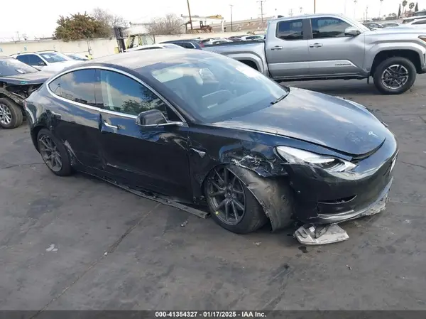 5YJ3E1EA4KF426705 2019 TESLA MODEL 3 - Image 1