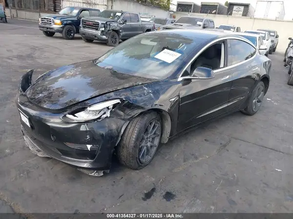 5YJ3E1EA4KF426705 2019 TESLA MODEL 3 - Image 2