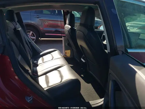 5YJ3E1EA4KF428146 2019 TESLA MODEL 3 - Image 8