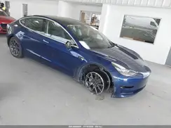 5YJ3E1EA4KF428759 2019 TESLA MODEL 3