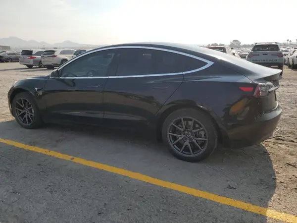 5YJ3E1EA4KF434870 2019 TESLA MODEL 3 - Image 2