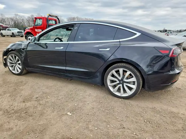 5YJ3E1EA4KF435971 2019 TESLA MODEL 3 - Image 2
