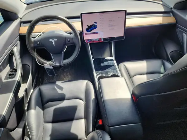 5YJ3E1EA4KF436117 2019 TESLA MODEL 3 - Image 8