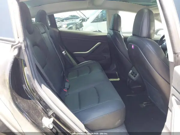 5YJ3E1EA4KF441477 2019 TESLA MODEL 3 - Image 8