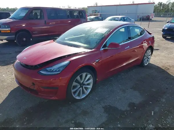 5YJ3E1EA4KF445240 2019 TESLA MODEL 3 - Image 2
