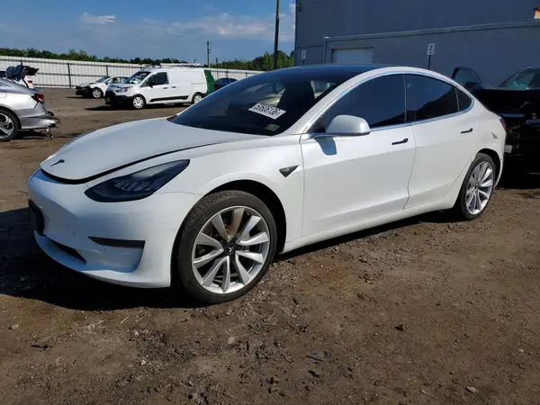 5YJ3E1EA4KF446596 2019 TESLA MODEL 3 - Image 1