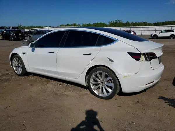 5YJ3E1EA4KF446596 2019 TESLA MODEL 3 - Image 2