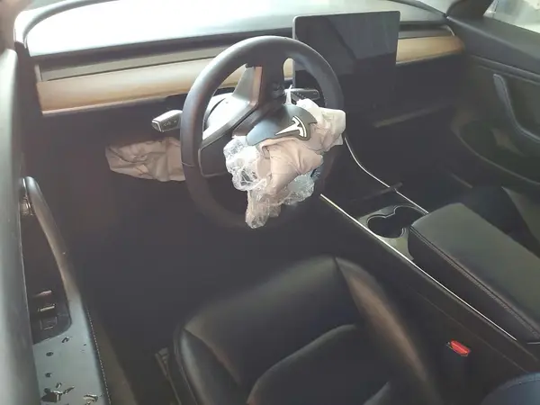 5YJ3E1EA4KF447313 2019 TESLA MODEL 3 - Image 8