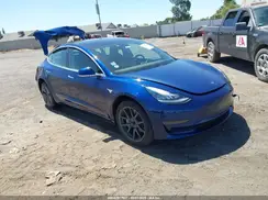 5YJ3E1EA4KF476181 2019 TESLA MODEL 3