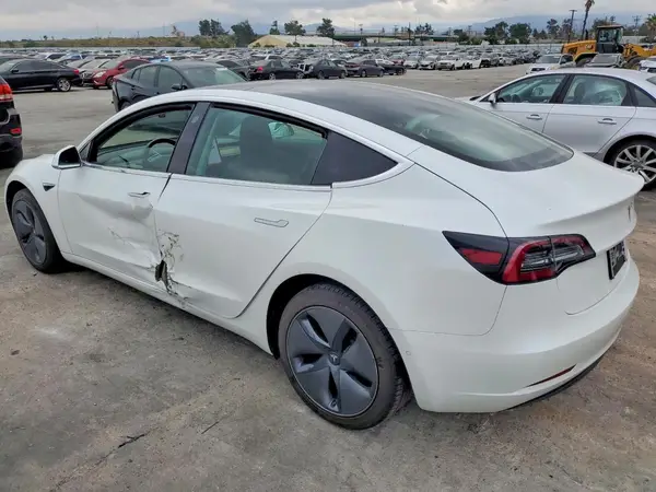 5YJ3E1EA4KF485124 2019 TESLA MODEL 3 - Image 2
