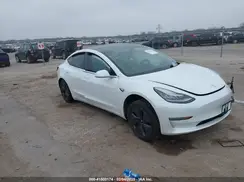 5YJ3E1EA4KF486211 2019 TESLA MODEL 3