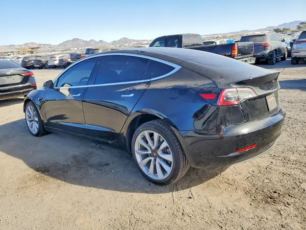 5YJ3E1EA4KF486712 2019 TESLA MODEL 3 - Image 2
