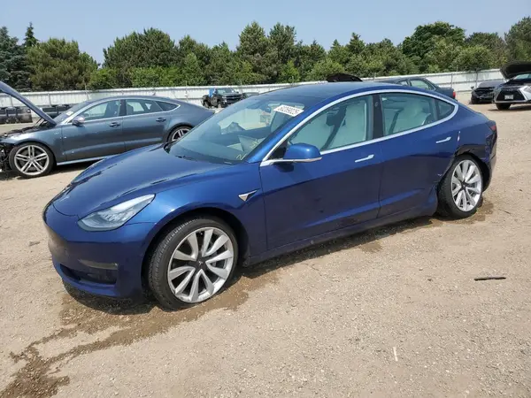 5YJ3E1EA4KF486774 2019 TESLA MODEL 3 - Image 1