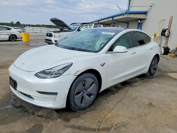 5YJ3E1EA4KF509471 2019 TESLA MODEL 3