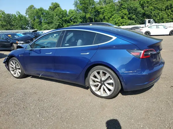 5YJ3E1EA4KF509731 2019 TESLA MODEL 3 - Image 2