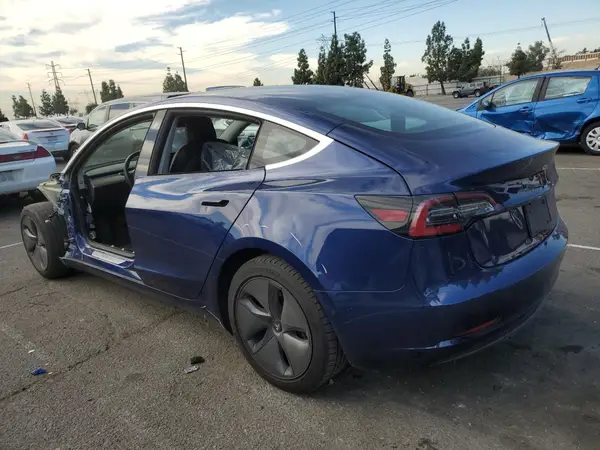 5YJ3E1EA4LF495556 2020 TESLA MODEL 3 - Image 2