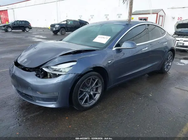 5YJ3E1EA4LF597178 2020 TESLA MODEL 3 - Image 2