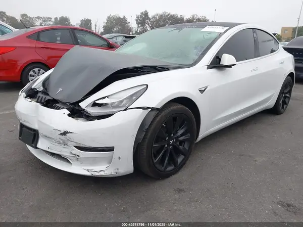 5YJ3E1EA4LF612830 2020 TESLA MODEL 3 - Image 2