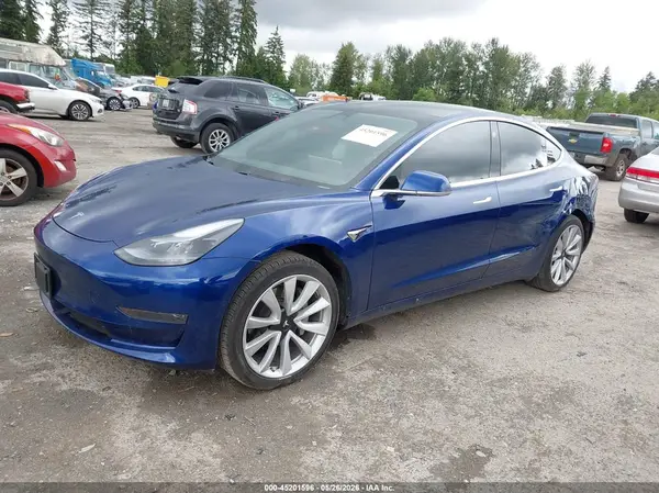 5YJ3E1EA4LF614142 2020 TESLA MODEL 3 - Image 2